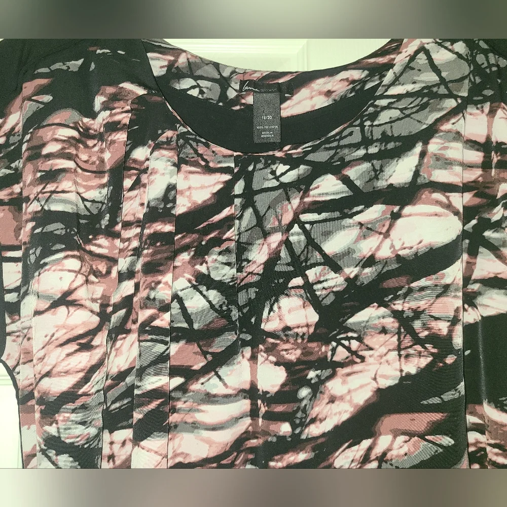 Belted Graphic Shirt Dress - Picture 3 of 4